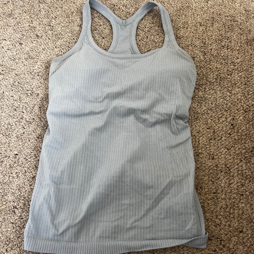 Lululemon Ebb to street tank